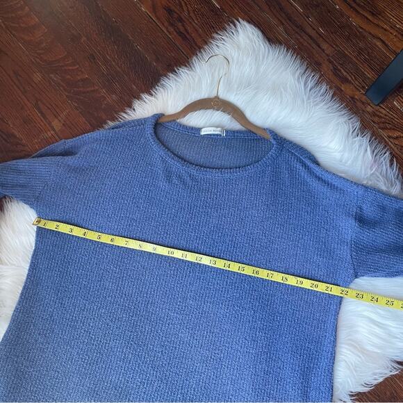Blue Lightweight Sweater Boxy Waist Cut - Picture 5 of 6